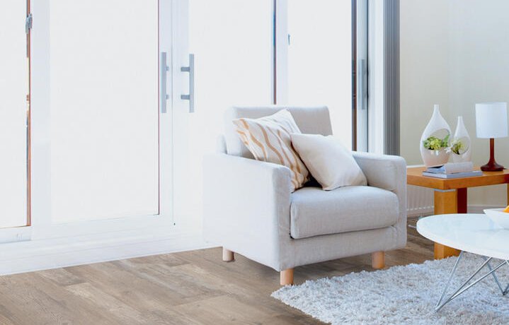 Chci ušetřit za topení! Jakou zvolit podlahu na podlahové topení?