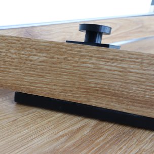 Řezačka pásků z vinylové podlahy