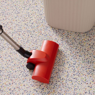 PVC podlaha (akustický vinyl) Sarlon 19 dB Material 90400T4319 Multicoloured Mini Terrazzo realizace